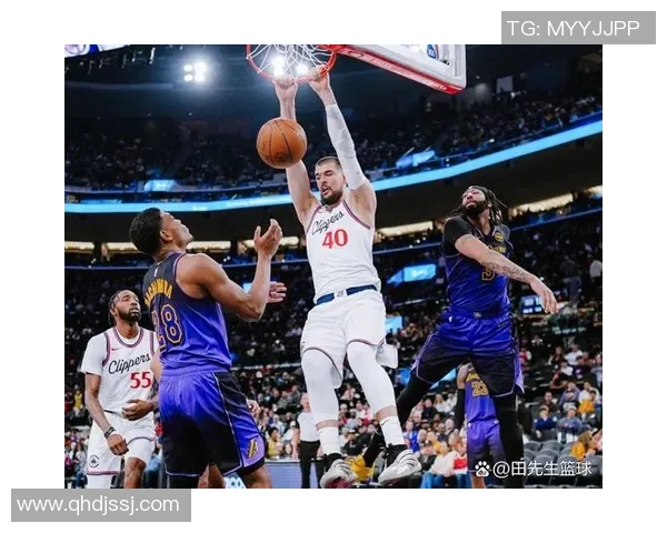 湖人快船1999年对决回顾:经典比赛中的传奇瞬间与球星表现分析 湖人快船1999年对决回顾:经典比赛中的传奇瞬间与球星表现分析